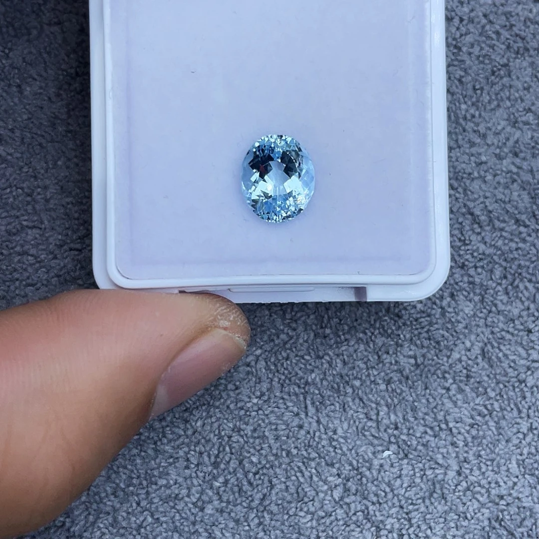 裸石海蓝宝石3.061Ct。