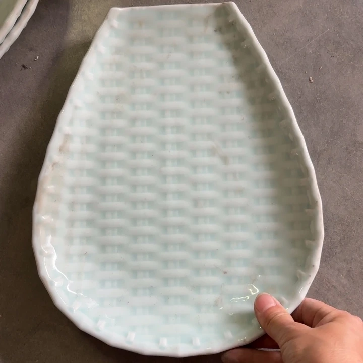 碟微瑕介意勿拍……1个