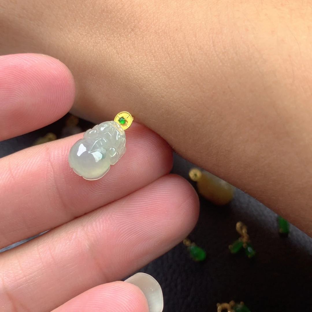 【闪购商品】翡翠18K金镶嵌颈饰翡翠