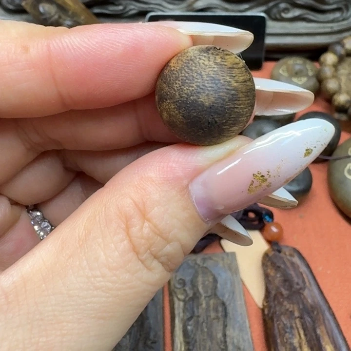大叶紫檀（黑酸枝木类）