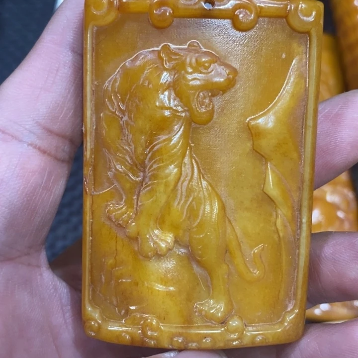 滴血莲花菩提吊坠