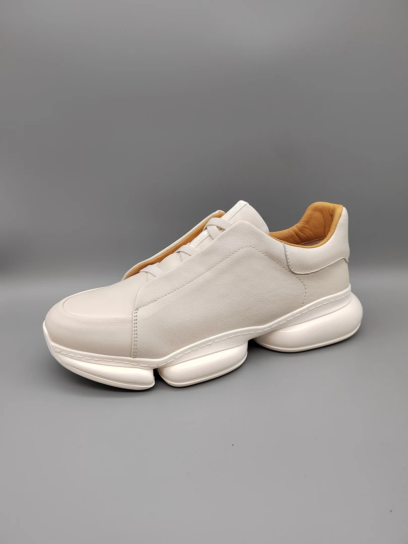 8033男士轻奢时尚户外休闲百搭时装鞋