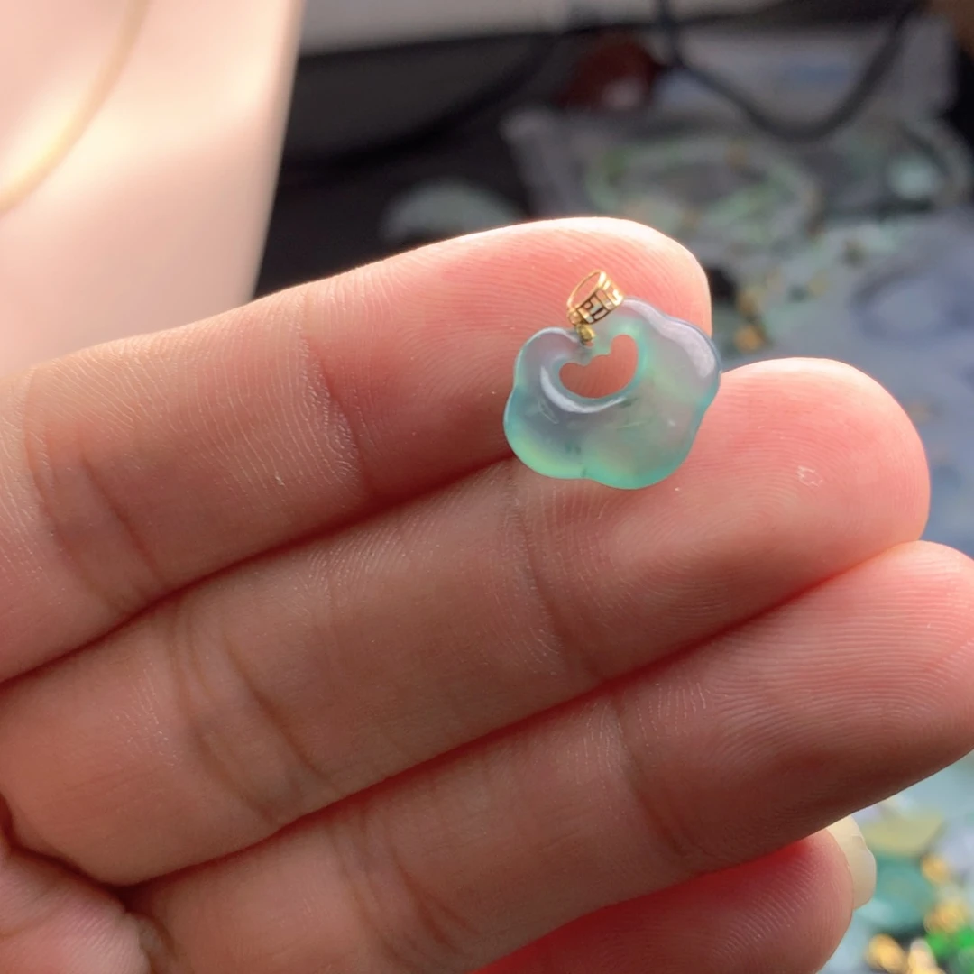 【闪购商品】翡翠18K金镶嵌颈饰翡翠