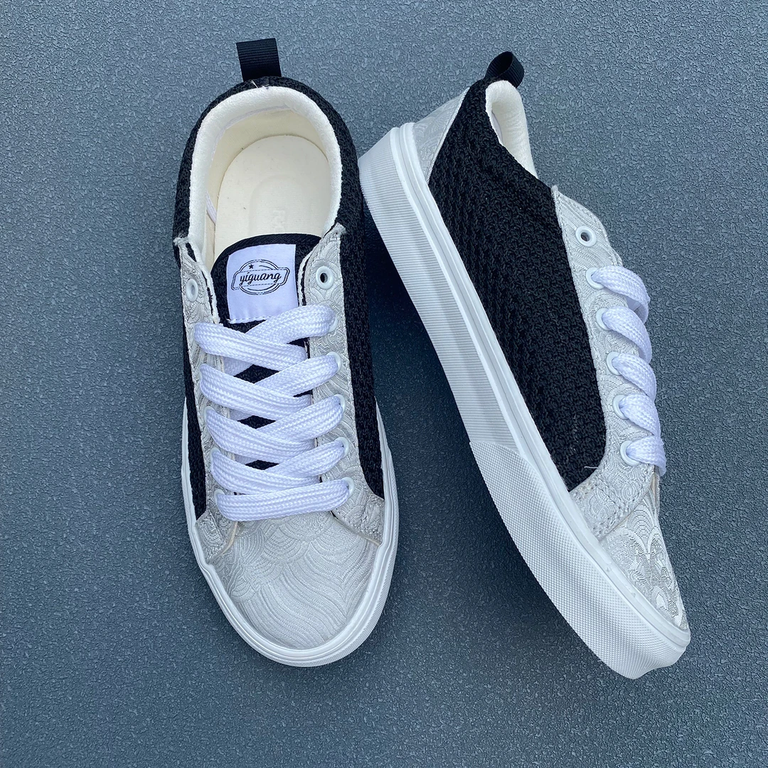 官方正品夏季新款黑白色低帮板鞋男鞋女鞋大码百搭潮流学生休闲鞋