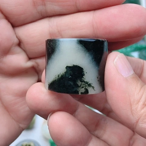 未镶嵌独山玉吊坠(不含链)