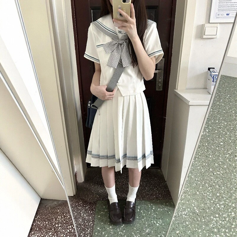 lulu秋冬小栀白色收腰水手服女短袖日系学院风JK制服套装原创正版