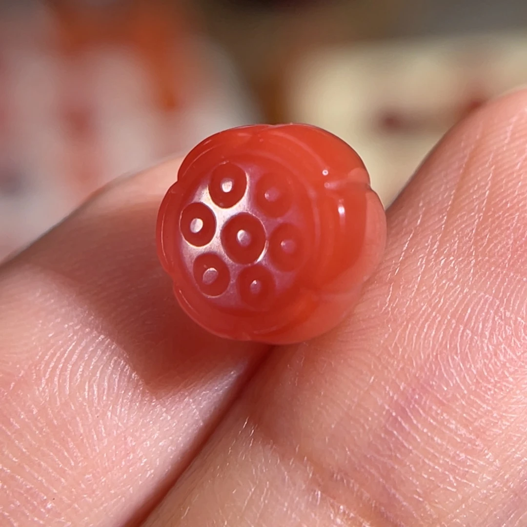 未镶嵌莲蓬 9x9.1mm 不换退南红玛瑙