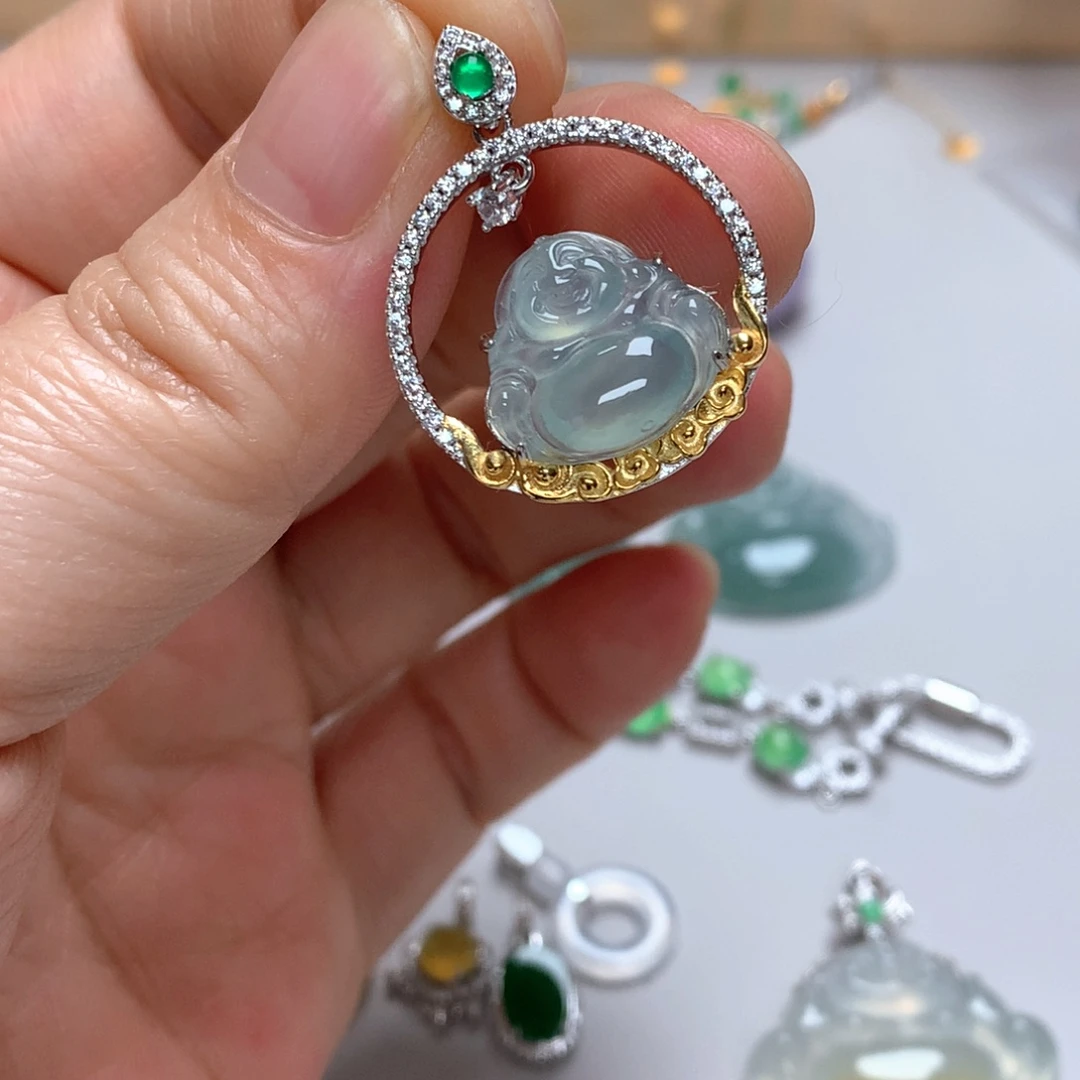 翡翠银S925镶嵌颈饰翡翠佛公