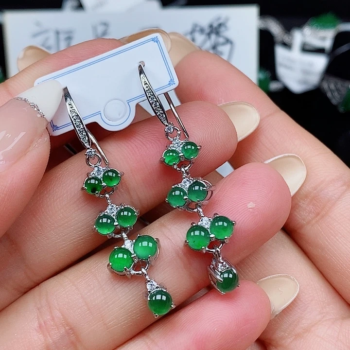 翡翠耳饰未镶嵌耳钉