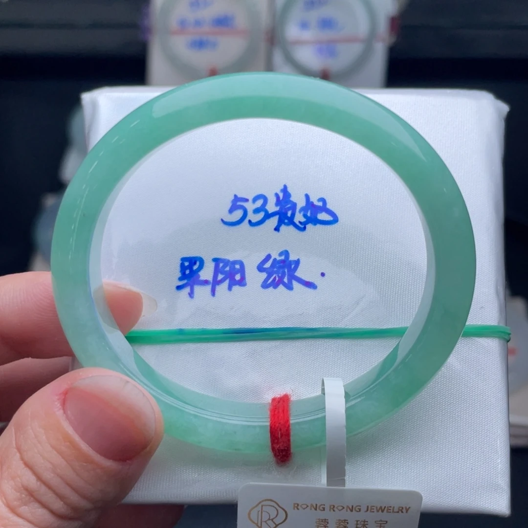 翡翠未镶嵌手镯翡翠手镯48