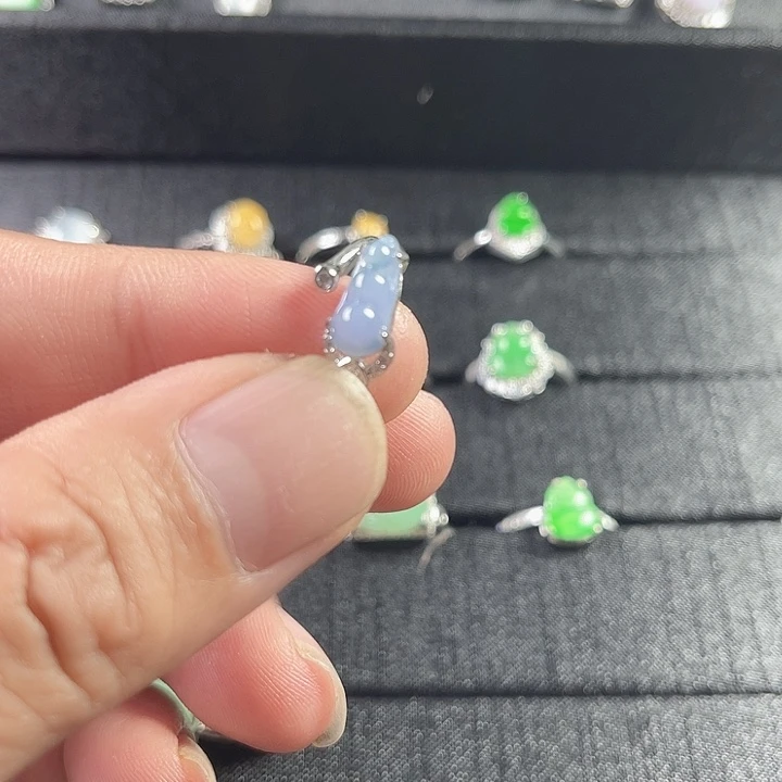 翡翠银S925镶嵌戒指缅甸翡翠A货925银镶戒指