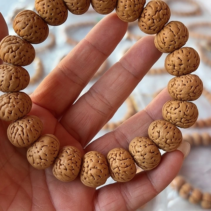 吊坠桃核野生小桃核手串，