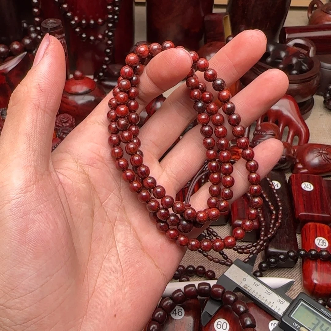 南***二檀香紫檀（小叶紫檀）