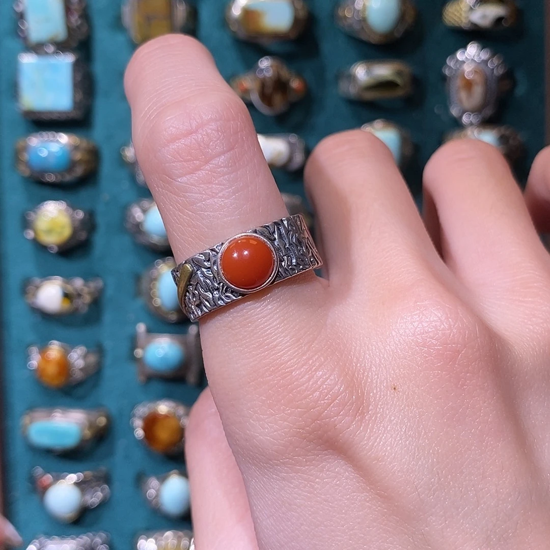 银S925镶嵌南红玛瑙戒指