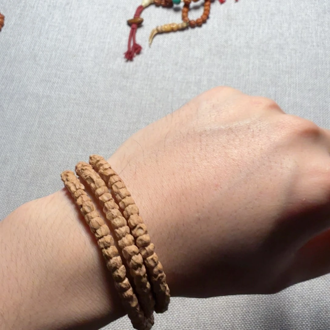 【闪购商品】柏香籽/百香籽吊坠