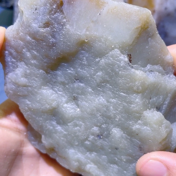 和田玉未镶嵌珠宝半成品