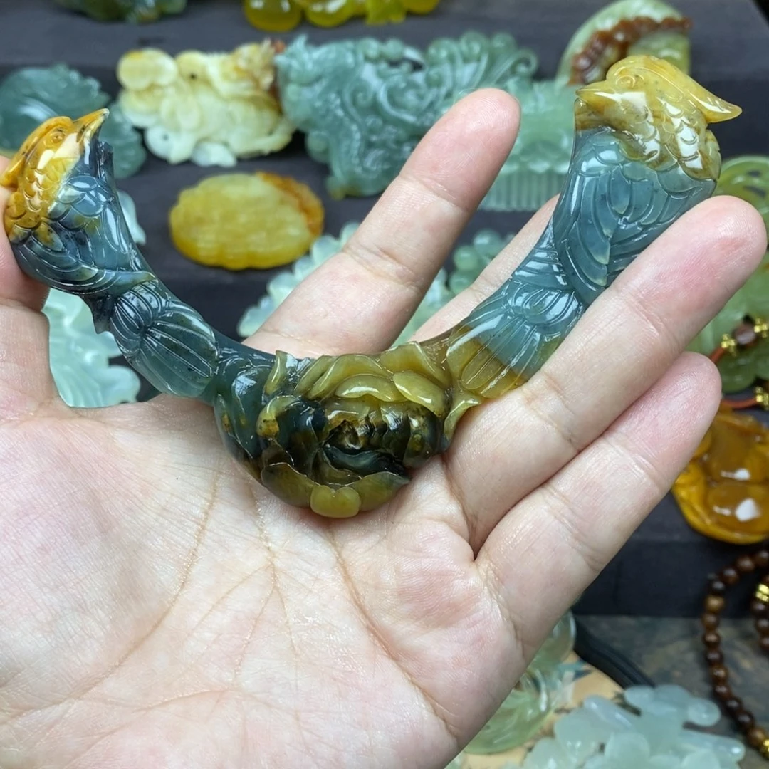 村***爷蛇纹石玉未镶嵌吊坠(赠链)