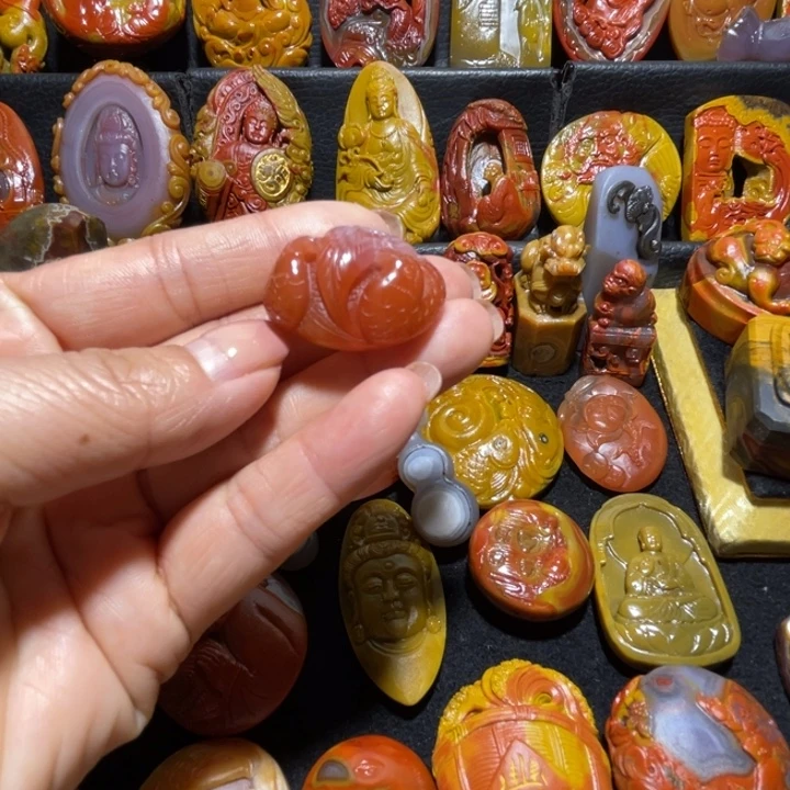 玛瑙/玉髓未镶嵌颈饰