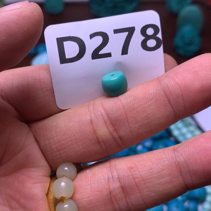 未镶嵌南红玛瑙珠宝奇石