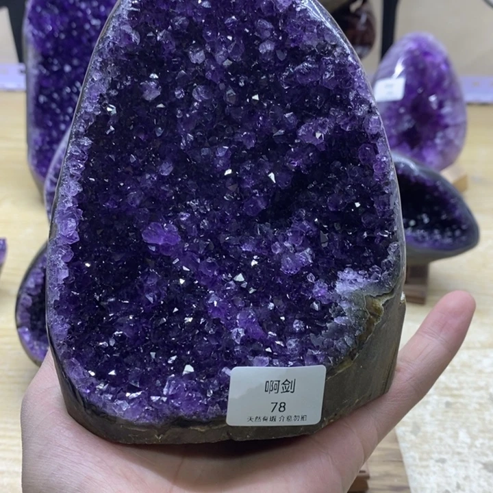 未镶嵌大型摆件（非配饰）水晶