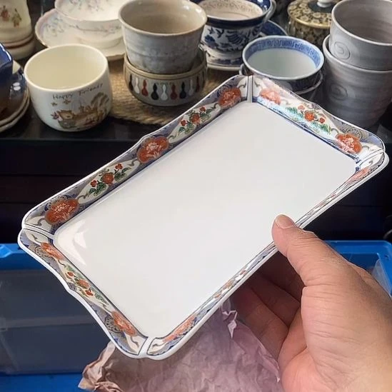 中古物品默认微瑕，谨慎参拍，满18包邮！