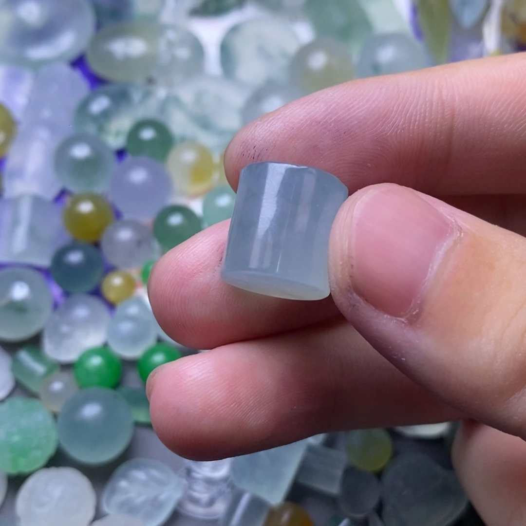 定制翡翠未镶嵌珠子