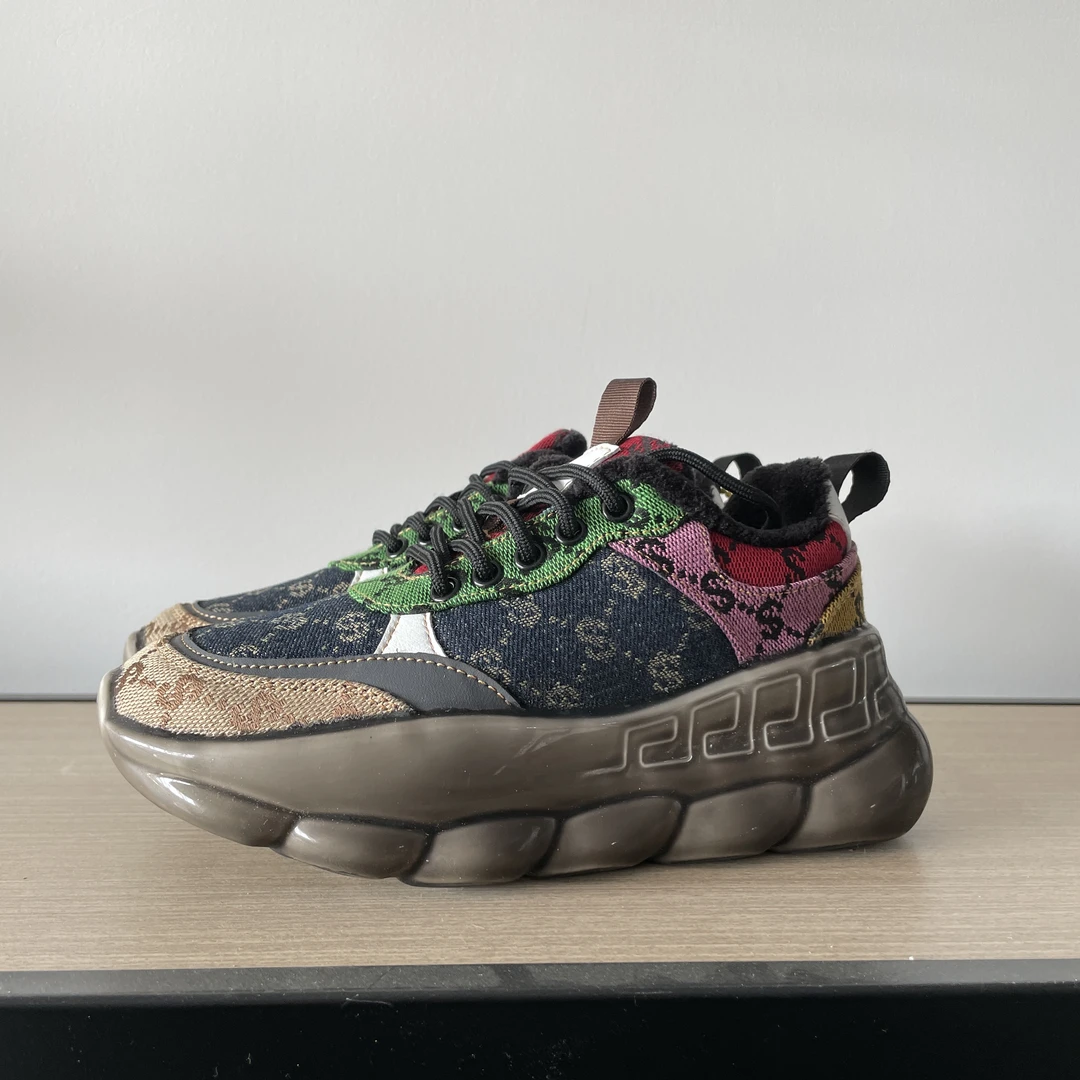 F1009M时尚休闲百搭厚底加绒休闲鞋(偏小一码）