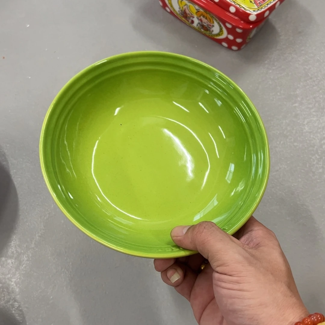 小姐姐家瓷器好漂亮果绿燕麦