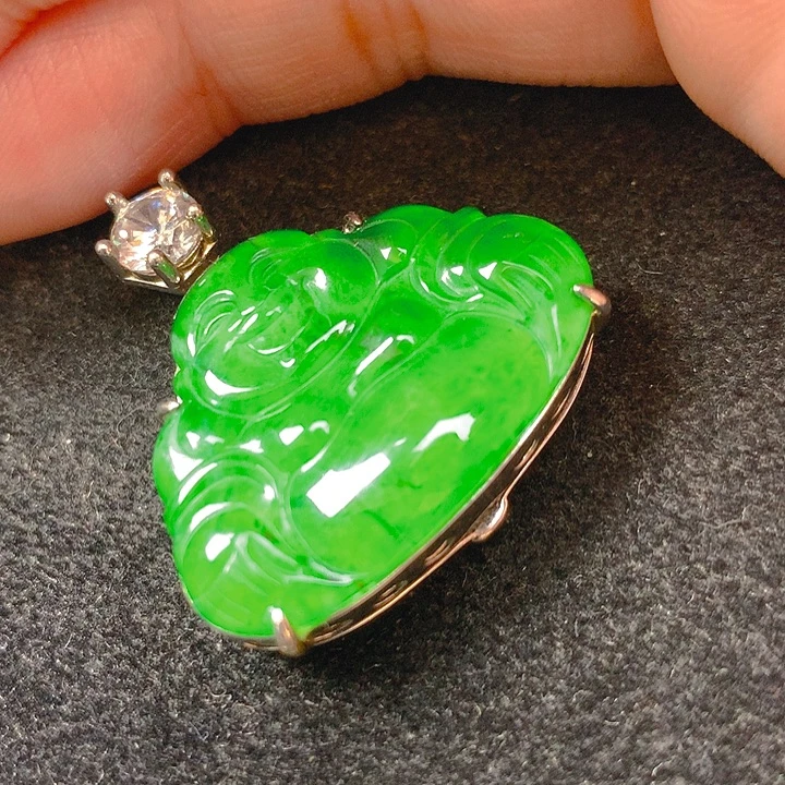 颈饰银S925镶嵌翡翠多样性