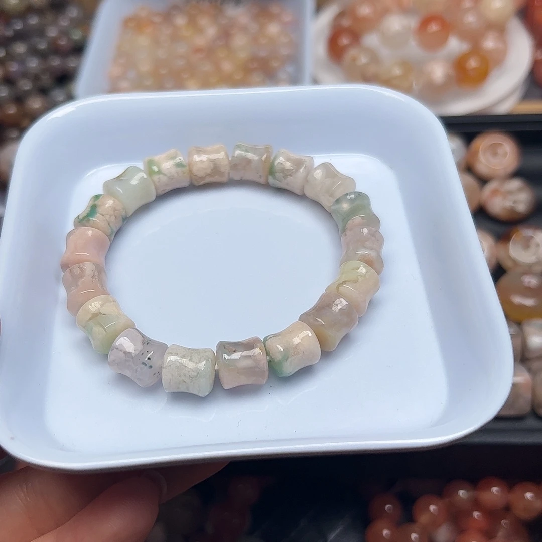 玛瑙/玉髓珠宝半成品未镶嵌乔***?