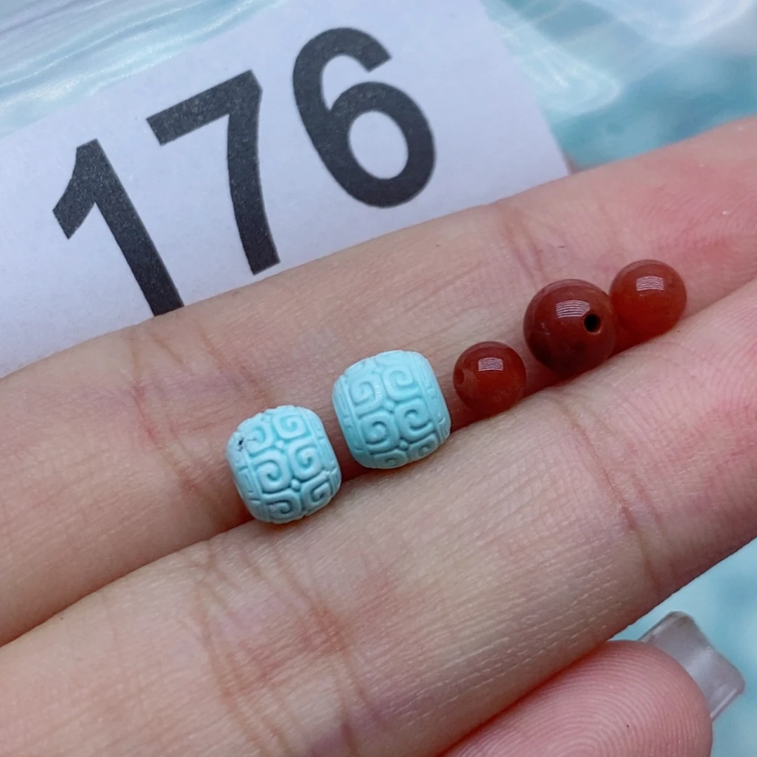 南红玛瑙未镶嵌珠宝奇石