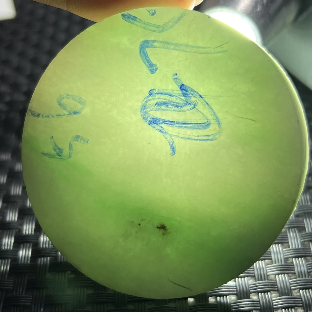 缅甸天然A货翡翠定制镯心