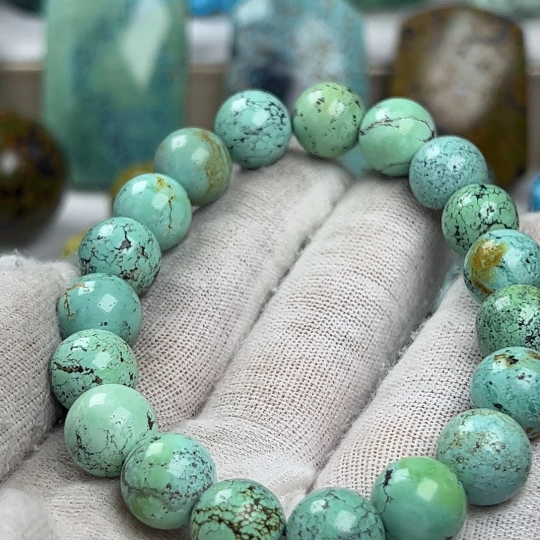 绿松石未镶嵌天然原矿绿松石