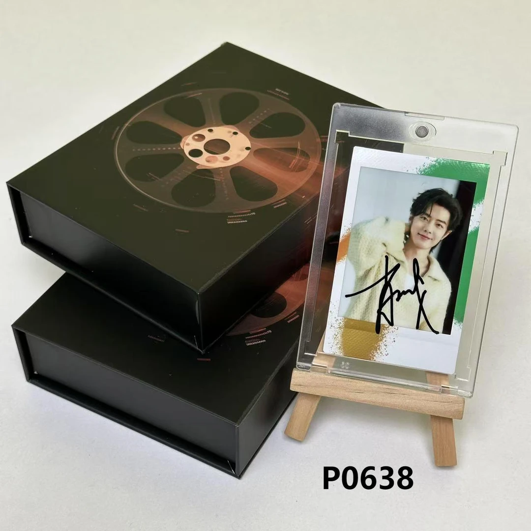 P0638 肖战 正品拍立得照片 涂鸦边框