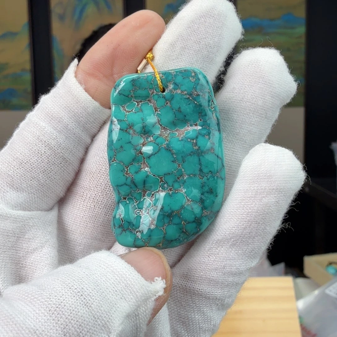 绿松石未镶嵌珠宝奇石