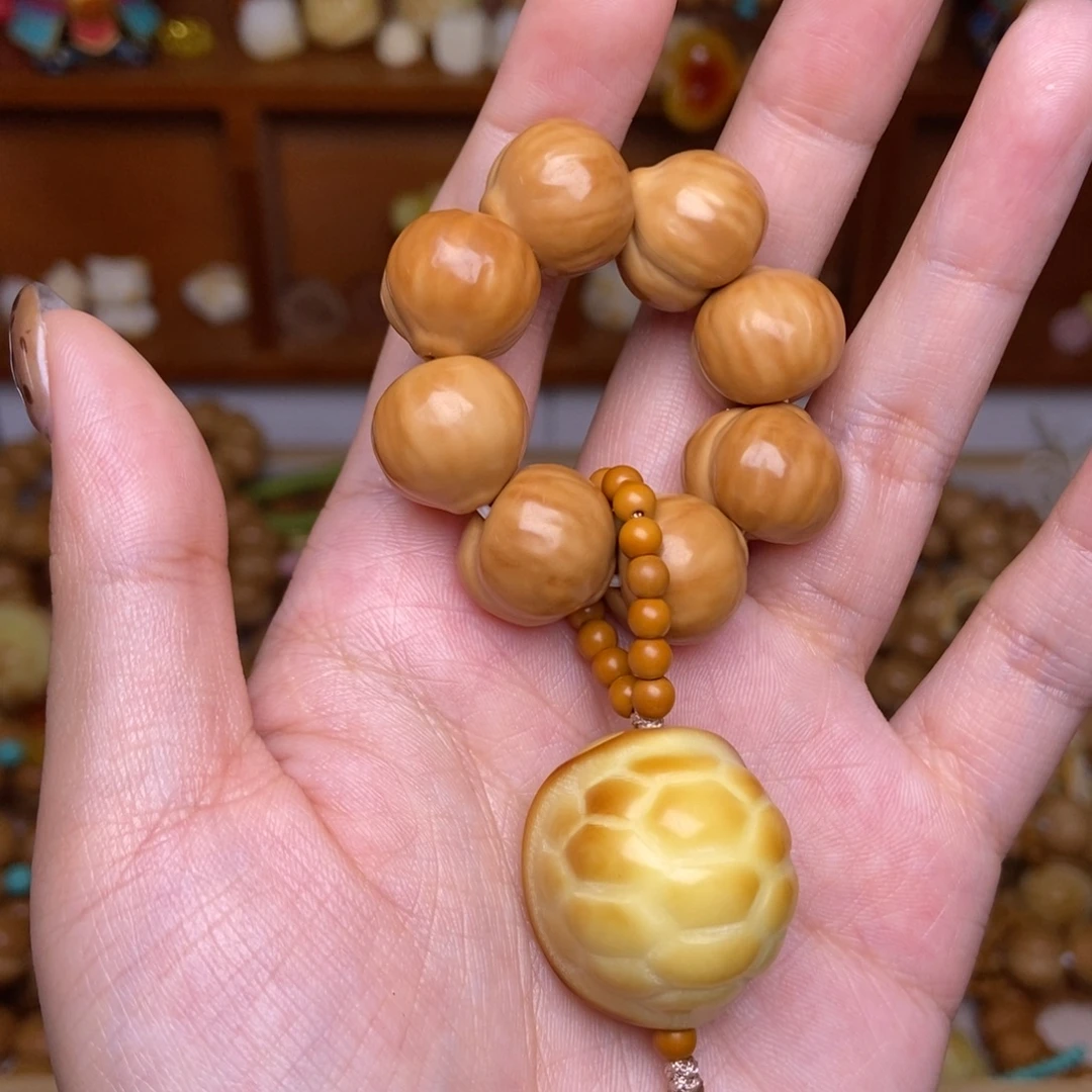 猴头核桃吊坠富甲屁桃手捻