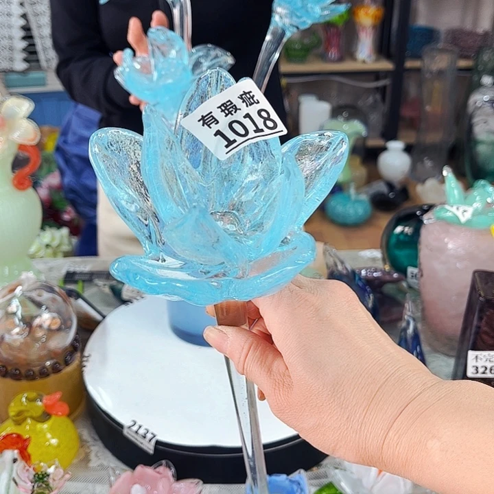 1018 家悦琉璃工艺品小瑕