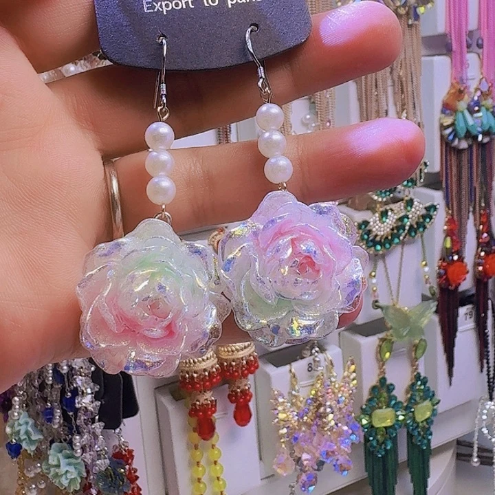 铁合金布艺花花耳饰