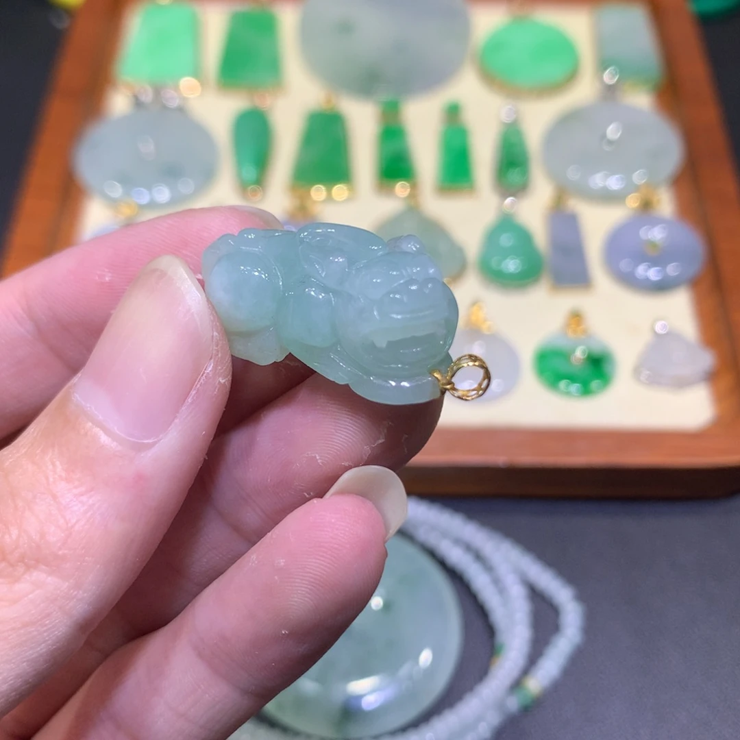 翡翠18K金镶嵌吊坠(不含链)