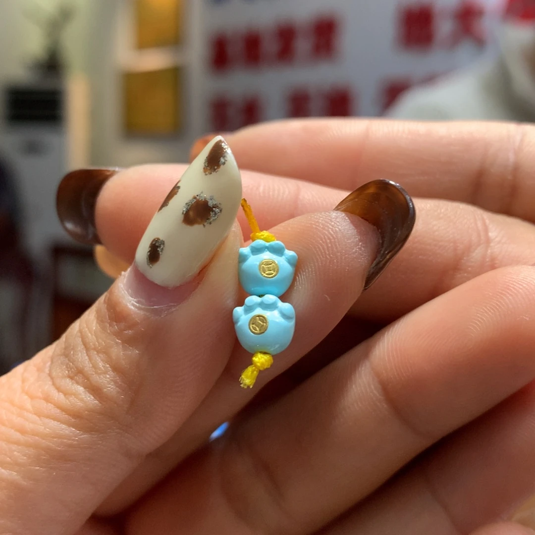 绿松石配饰未镶嵌