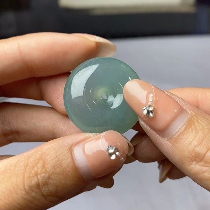 定制翡翠未镶嵌不退