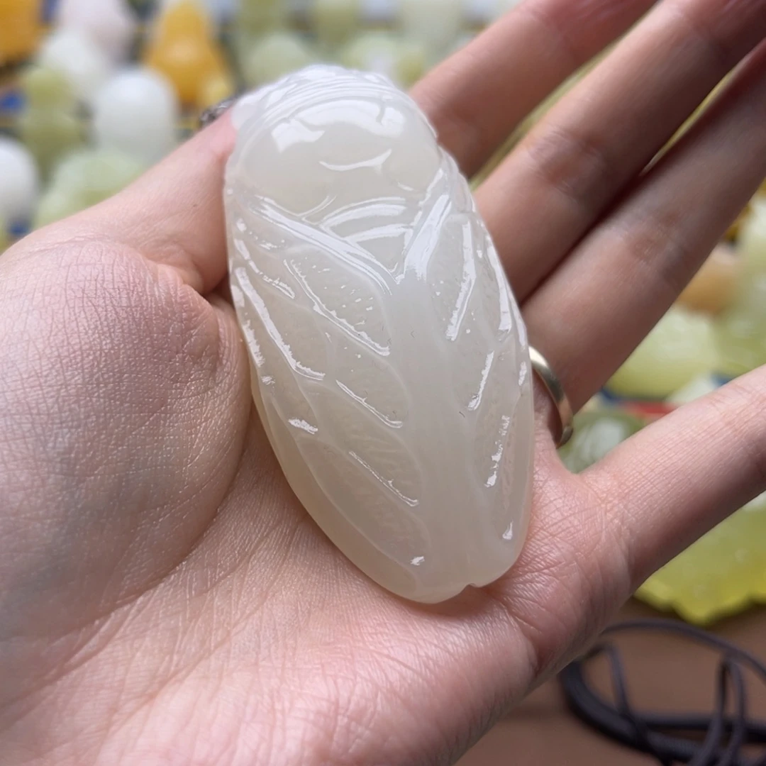 亦***影昆仑山脉山料手把