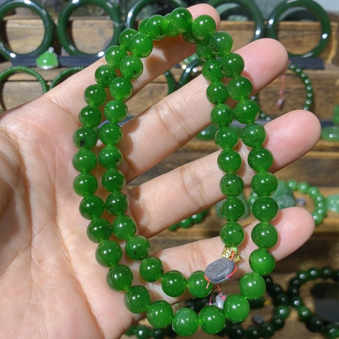 【闪购商品】吊坠(不含链)未镶嵌和田玉巴料辣绿项链 8