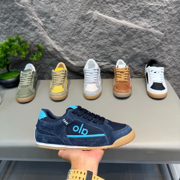 透气复古运动鞋时尚休闲板鞋低帮素面拼色系带秋季板鞋男鞋