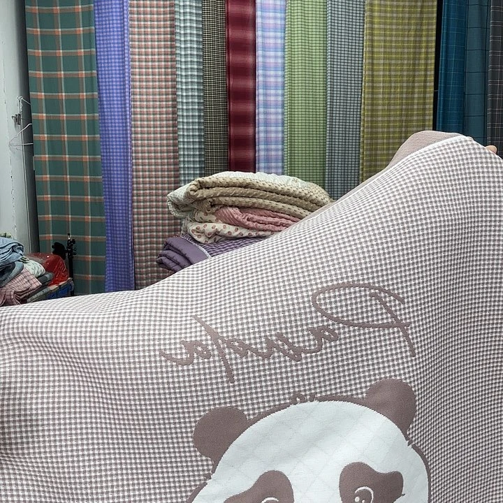 棉45×70左右，熊猫中号枕巾