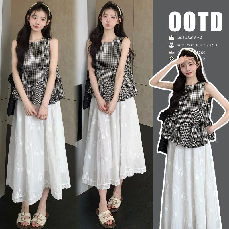 【枫丽】2025夏季新款孕妇韩版时尚显瘦格子无袖上衣刺绣半身裙套装