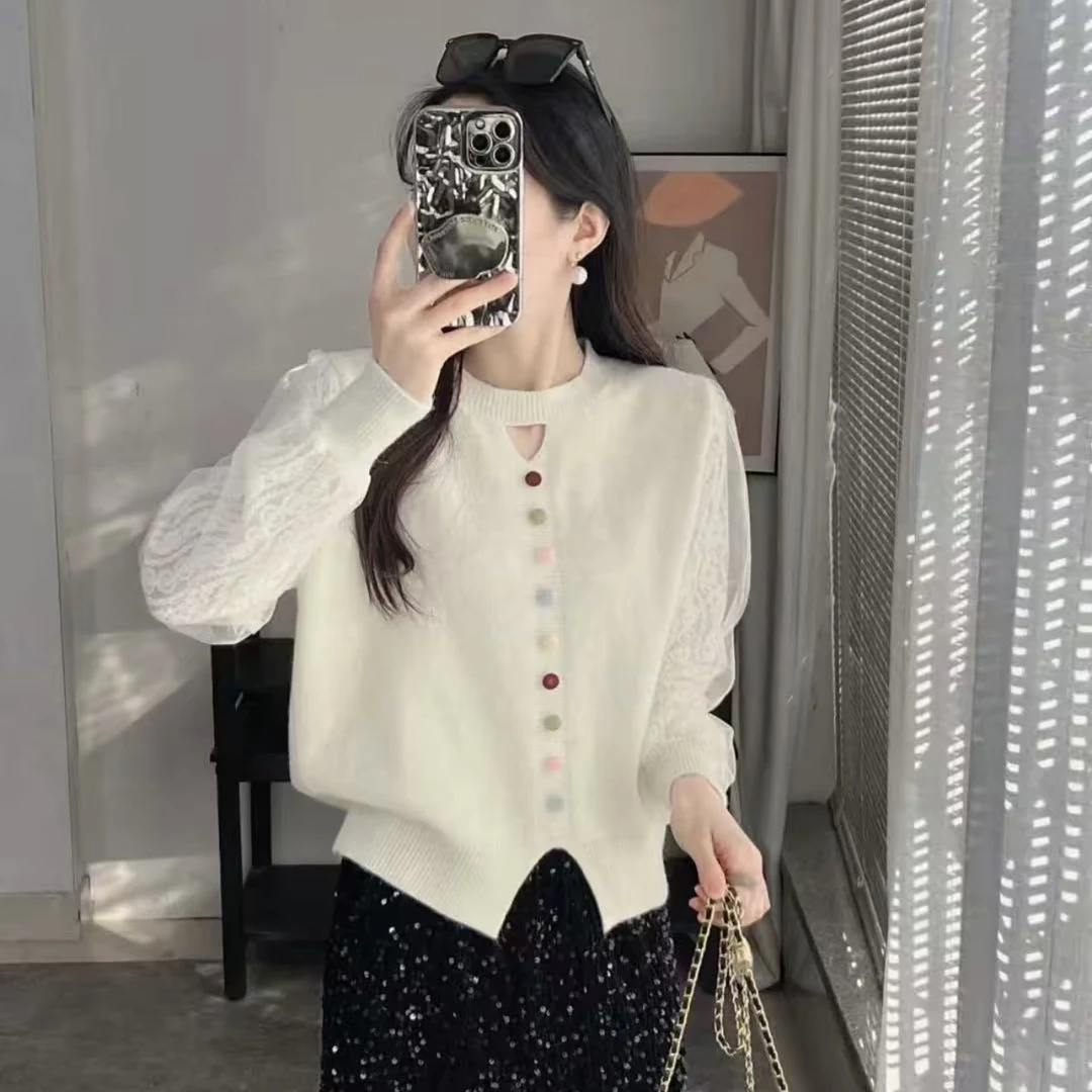 379韩版蕾丝彩扣拼接针织开衫女2025春季新款宽松显瘦百搭毛衣