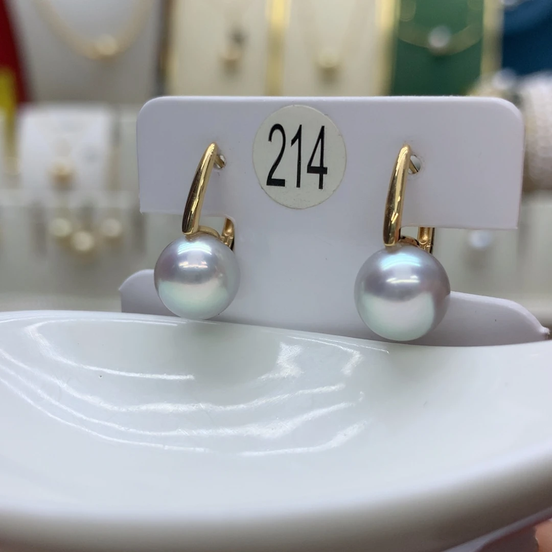 18K金镶嵌耳饰海水珍珠