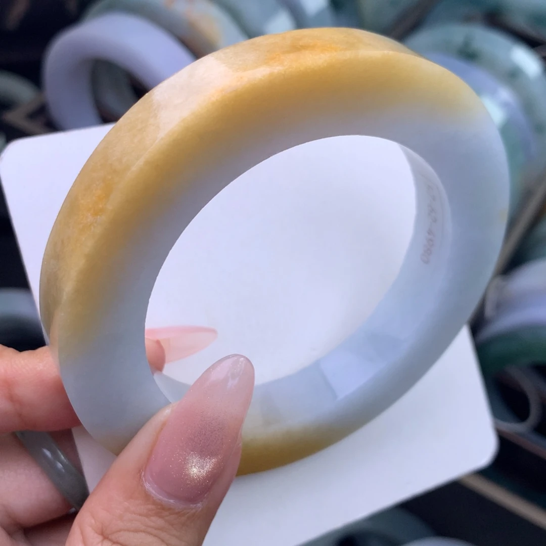 定制翡翠未镶嵌手镯不退不换黄翡