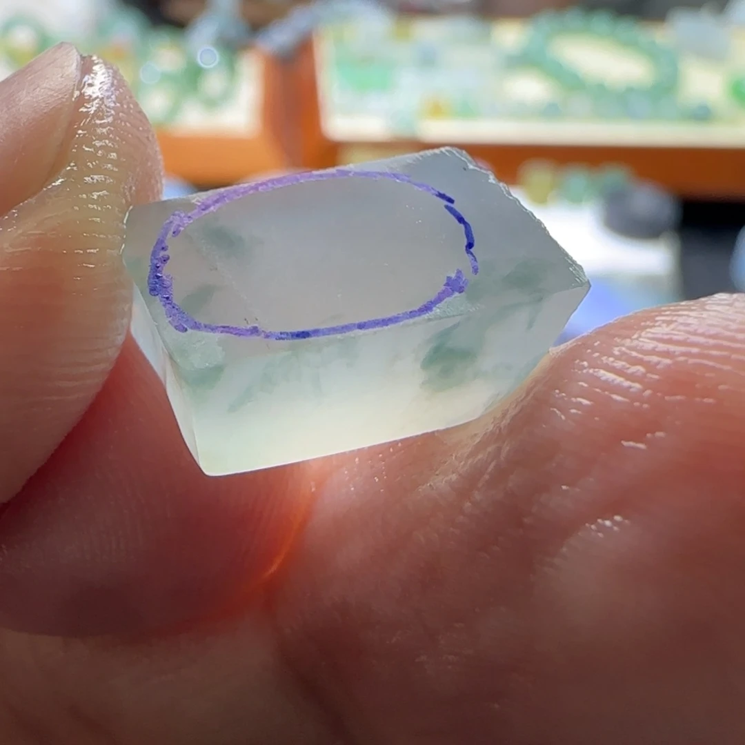 定制翡翠未镶嵌翡翠